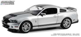 Shelby  - GT500 2011 silver/black - 1:18 - GreenLight - 13673 - gl13673 | The Diecast Company