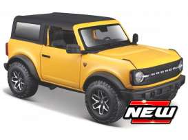 Ford  - Bronco 2021 yellow/black - 1:24 - Maisto - 31530Y - mai31530Y | The Diecast Company