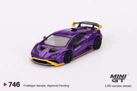 Lamborghini  - Huracan 2023 purple - 1:64 - Mini GT - 00746-L - MGT00746lhd | The Diecast Company