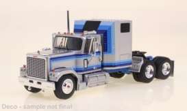 GMC  - General 1980 silver/blue - 1:64 - IXO Models - 64TR003 - ix64TR003 | The Diecast Company