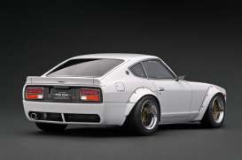 Nissan  - Fairlady Z (S30) white - 1:18 - Ignition - IG3115 - IG3115 | The Diecast Company